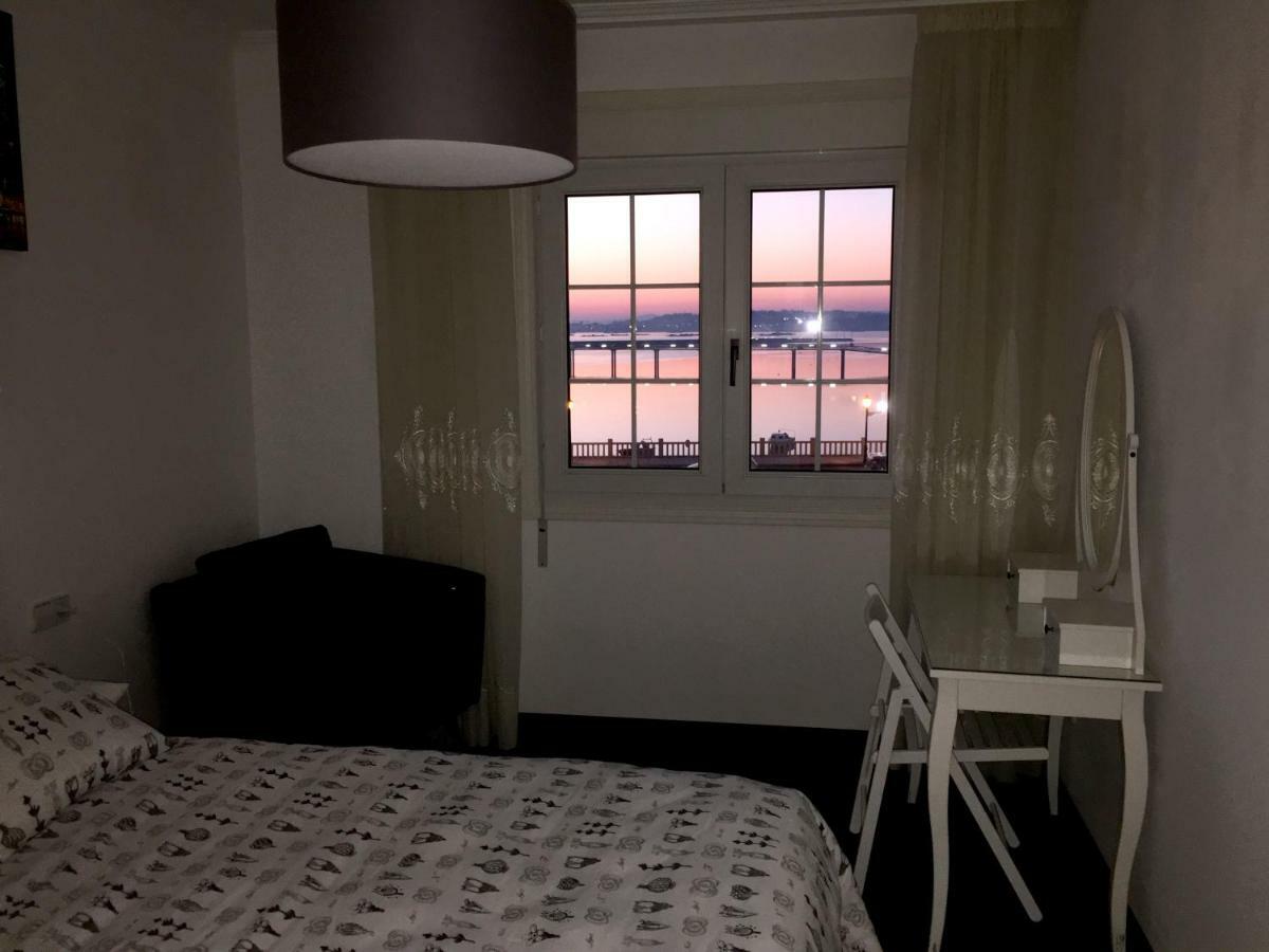 Apartamento Vilanova Daire Villanueva De Arosa Dış mekan fotoğraf